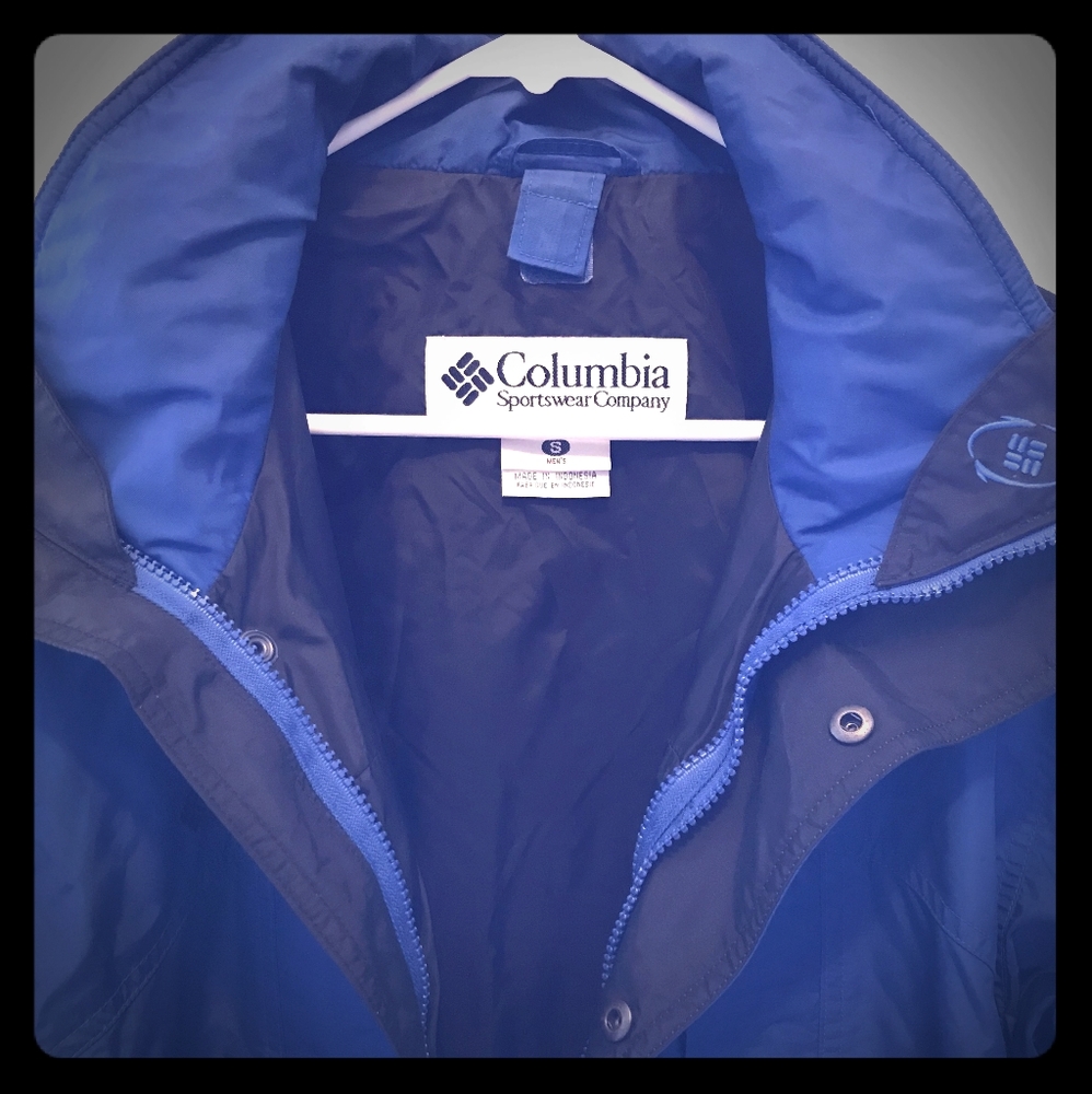 Columbia Men's heavy windbreaker